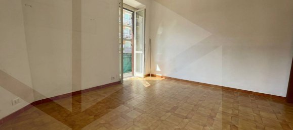 Apartamento de 3 divisões em Ciampino, Italy N.º 20037 9