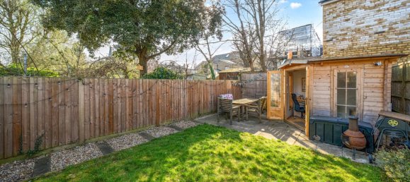 2 bedrooms Apartment in London, United Kingdom No. 7669 10