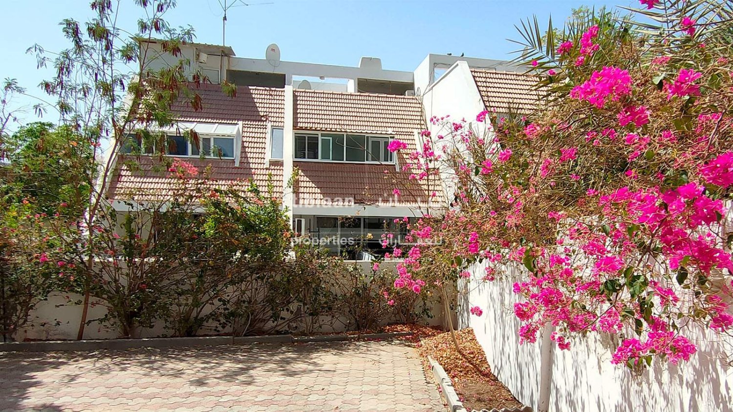 400m² Villa in Muscat, Oman No. 875