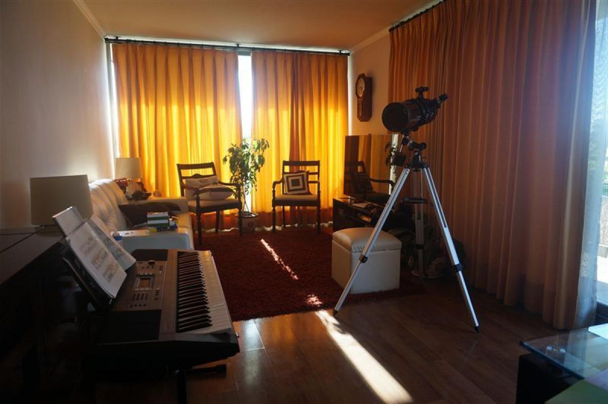 3 bedrooms Apartment in Santiago, Chile No. 3021