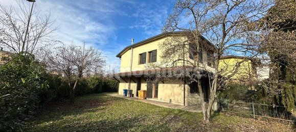 4 غرف نوم فيلا في Treviso, Italy رقم 226363 76