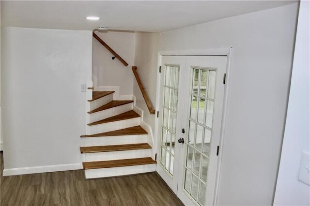 4 bedrooms House in Coventry, USA No. 410390