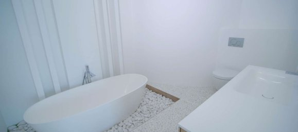 5 bedrooms Villa in Tivat, Montenegro No. 246 9