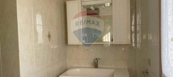 Apartamento de 2 divisões em Busto Arsizio, Italy N.º 88957 4