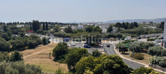 Apartamento de 2 dormitorios en Monopoli, Italy No. 353249 9