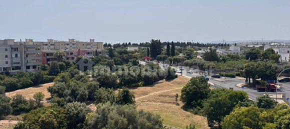 Apartamento de 2 dormitorios en Monopoli, Italy No. 353249 10