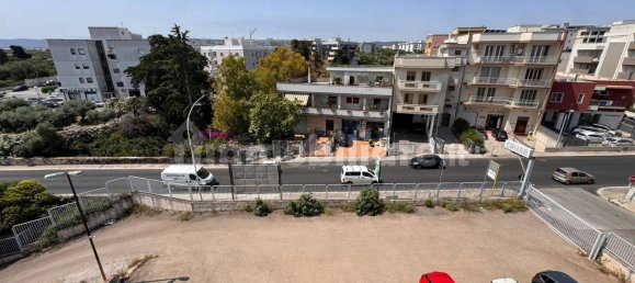 Apartamento de 2 dormitorios en Monopoli, Italy No. 353249 30