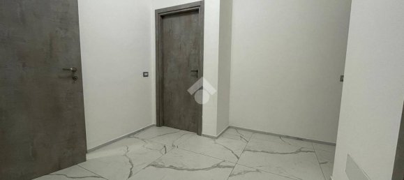 Квартира с 2 спальнями в Монца, Италия № 192769 66