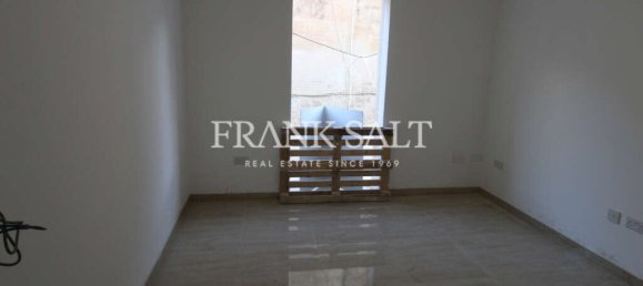 Casa T2 em Qormi, Malta N.º 2232 2