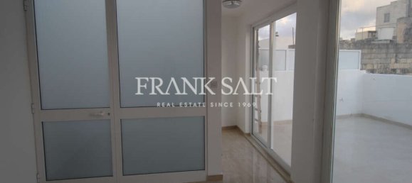 Casa T2 em Qormi, Malta N.º 2232 3