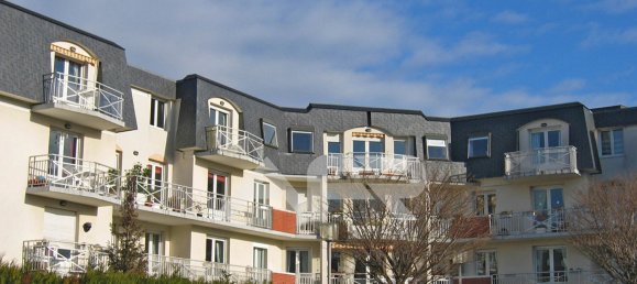 2 bedrooms Apartment in Chatou, France No. 178343 4