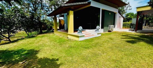 3 chambres house à vendre à Pattaya, Chonburi, Eastern Thailand, Thailand № 60057 11