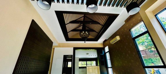 3 chambres house à vendre à Pattaya, Chonburi, Eastern Thailand, Thailand № 60057 10