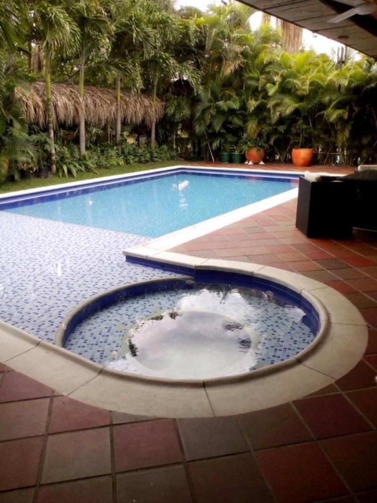 4 bedrooms House in Cundinamarca, Colombia No. 7794