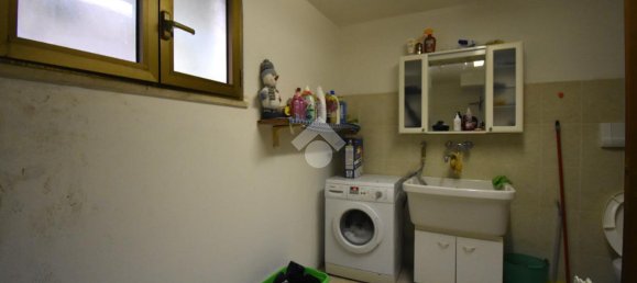 Apartamento de 3 habitaciónes en Castiglione delle Stiviere, Italy No. 13768 15