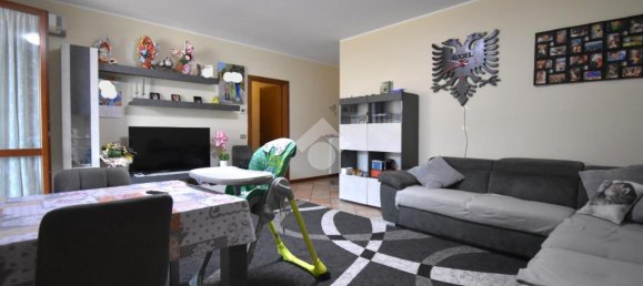 Apartamento de 3 habitaciónes en Castiglione delle Stiviere, Italy No. 13768 11