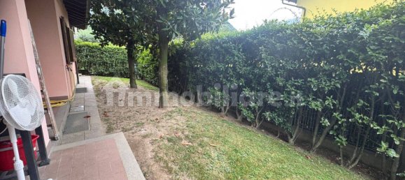 3 bedrooms Villa in Gravellona Toce, Italy No. 290020 7