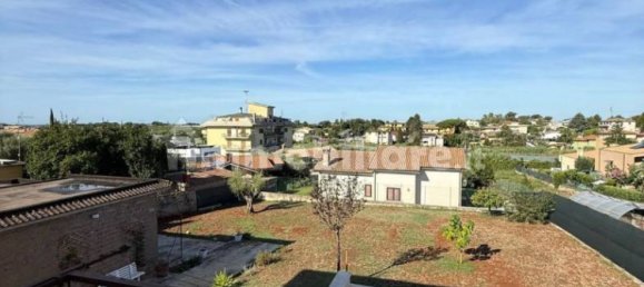 2 bedrooms Villa in Cisterna di Latina, Italy No. 331101 22