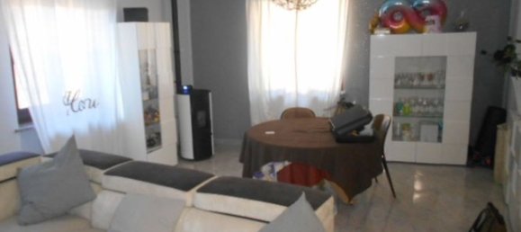 5 rooms Apartment in Chieri, Italy No. 47226 7