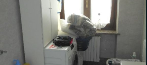 5 rooms Apartment in Chieri, Italy No. 47226 4