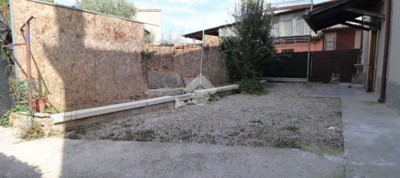 4 Schlafzimmer Haus in Marmirolo, Italy, Nr. 359682 9