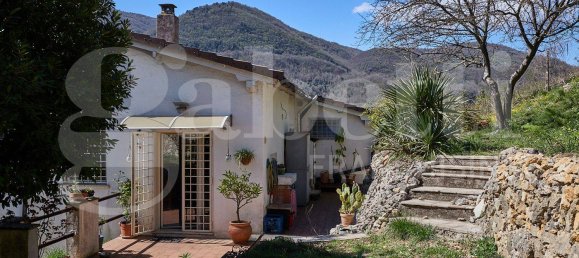 3 bedrooms House in Roviano, Italy No. 39721 40