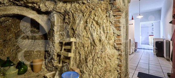 3 bedrooms House in Roviano, Italy No. 39721 33