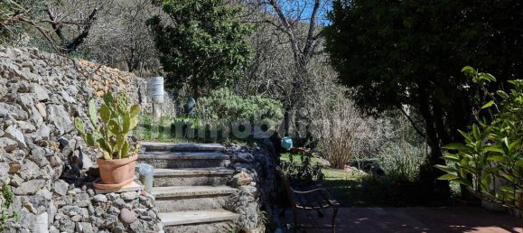 3 bedrooms House in Roviano, Italy No. 39721 44