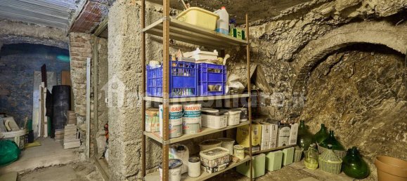 3 bedrooms House in Roviano, Italy No. 39721 46