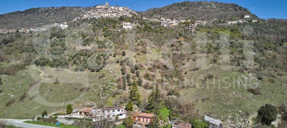 3 bedrooms House in Roviano, Italy No. 39721 41