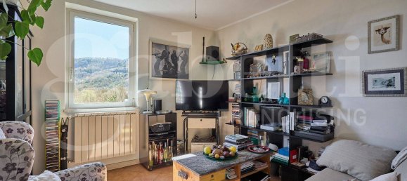 3 bedrooms House in Roviano, Italy No. 39721 10