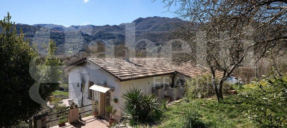 3 bedrooms House in Roviano, Italy No. 39721 37