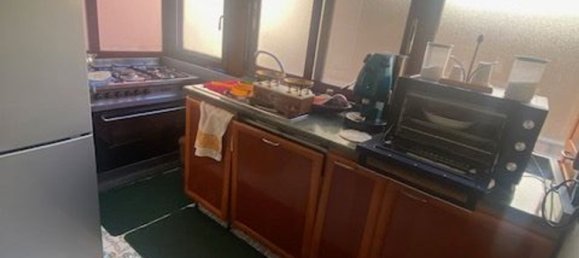 6 rooms Apartment in Portici, Italy No. 9960 4