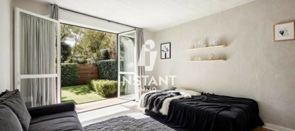 Studio in Charenton-le-Pont, France, Nr. 172323 2