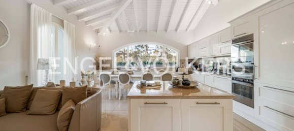 4 Schlafzimmer Villa in Tradate, Italy, Nr. 131073 29