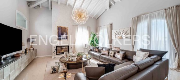 4 Schlafzimmer Villa in Tradate, Italy, Nr. 131073 6