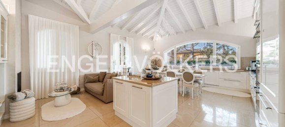 4 Schlafzimmer Villa in Tradate, Italy, Nr. 131073 30