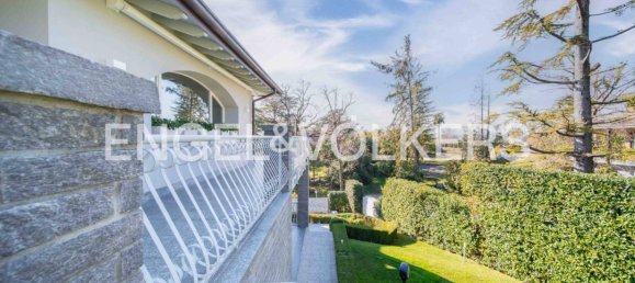 4 Schlafzimmer Villa in Tradate, Italy, Nr. 131073 3
