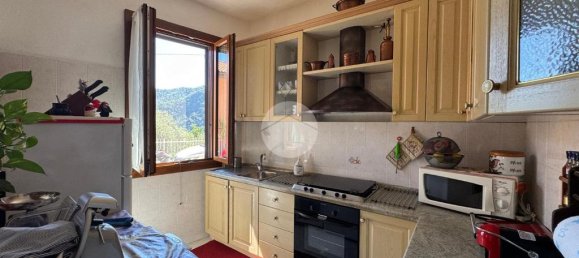 3 bedrooms Villa in Uscio, Italy No. 305630 6