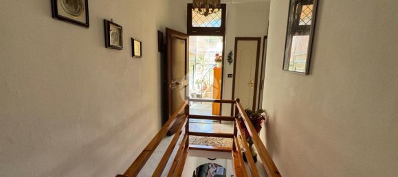 3 bedrooms Villa in Uscio, Italy No. 305630 11