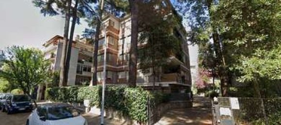 2 rooms Apartment in Rome, Italy No. 33391 16