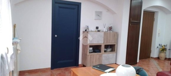 Apartamento de 2 dormitorios en Castelvetere sul Calore, Italy No. 172017 24