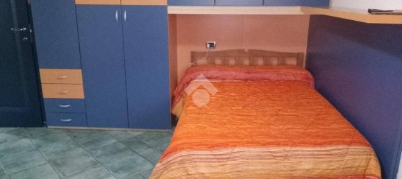Apartamento de 2 dormitorios en Castelvetere sul Calore, Italy No. 172017 8
