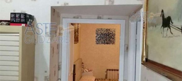 Квартира с 4 комнатами в Рим, Италия № 17044 6