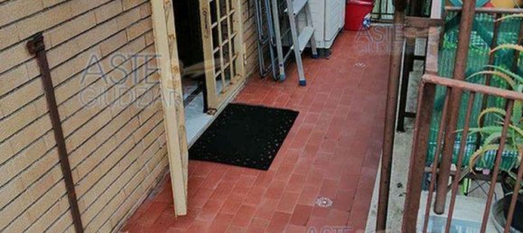 Квартира с 4 комнатами в Рим, Италия № 17044 20