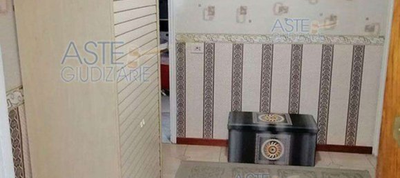 Квартира с 4 комнатами в Рим, Италия № 17044 23