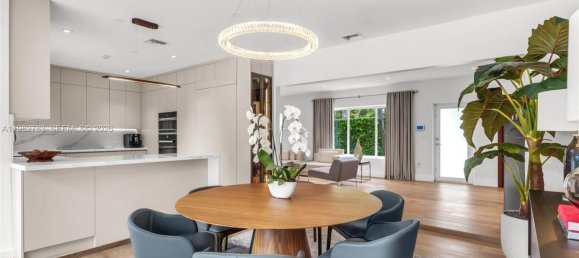 4 Schlafzimmer Villa in Miami, USA, Nr. 615750 16