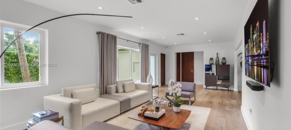 4 Schlafzimmer Villa in Miami, USA, Nr. 615750 24