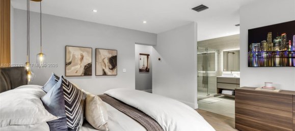 4 Schlafzimmer Villa in Miami, USA, Nr. 615750 15