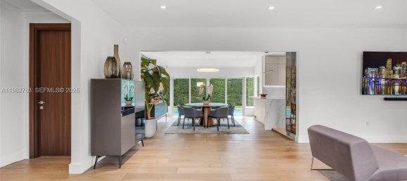 4 Schlafzimmer Villa in Miami, USA, Nr. 615750 28